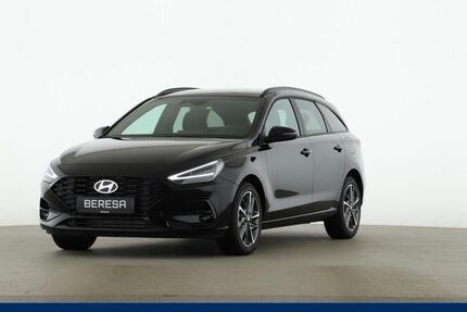 Hyundai i30 4.900 km 23.380 &euro; Detmold 32758
