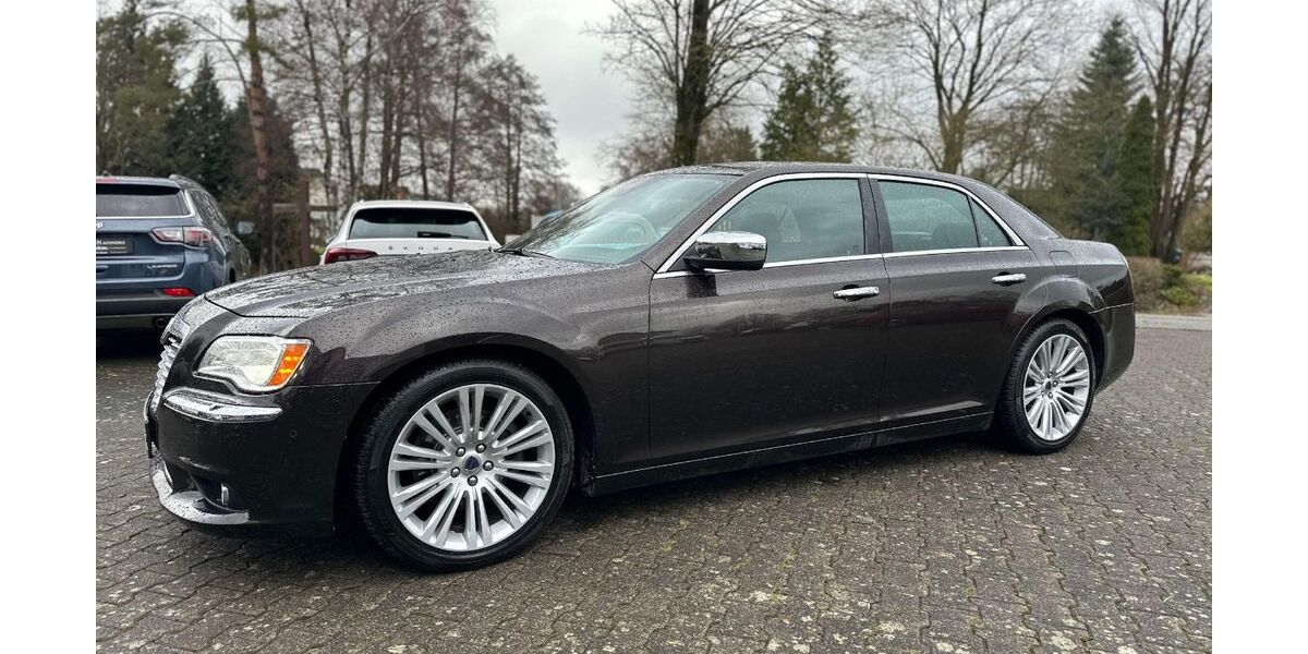 Lancia Thema 55.749 km 15.990 &euro; Willebadessen 34439