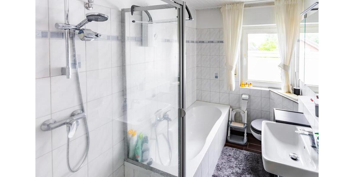 Dachgeschoßwohnung Paderborn Elsen - 3 Zimmer, 83 m&sup2;, 199.999&euro; | Angebot:27496421