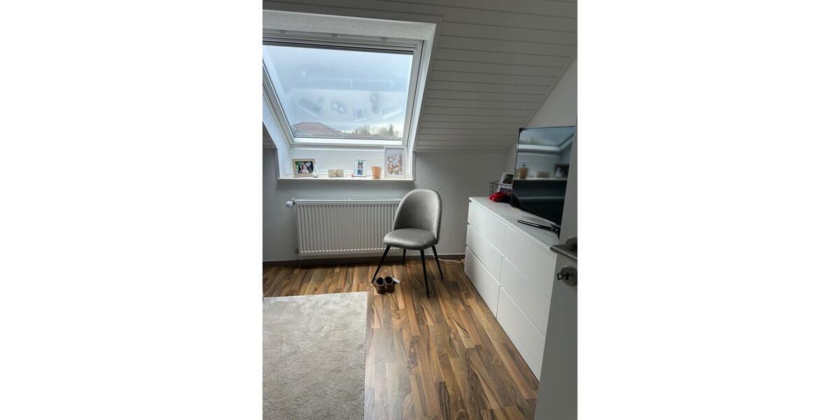 Dachgeschoßwohnung Verl - 3 Zimmer, 72 m&sup2;, 720&euro; | Angebot:26315049