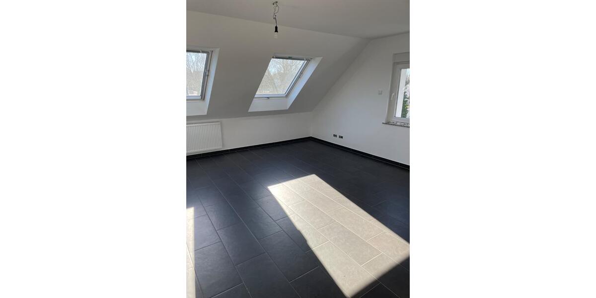 Dachgeschoßwohnung Paderborn - 2 Zimmer, 55 m&sup2;, 550&euro; | Angebot:25807073