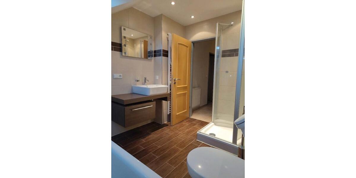Doppelhaushälfte Paderborn - 5 Zimmer, 110 m&sup2;, 1.550&euro; | Angebot:27614971