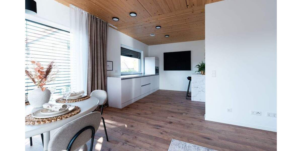 Doppelhaushälfte Detmold / Diestelbruch Oberschönhagen - 7 Zimmer, 170 m&sup2;, 499.000&euro; | Angebot:25340394