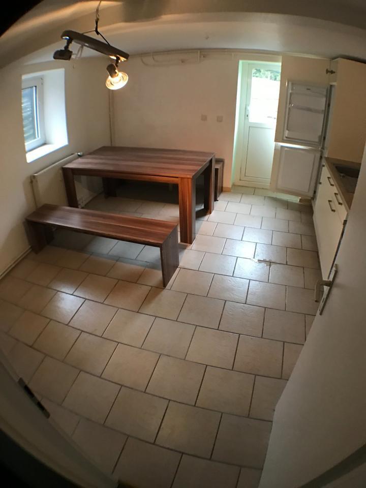 Nutz- Lagerfläche zimmer