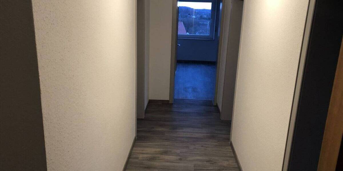 Etagenwohnung Detmold Hiddesen - 3 Zimmer, 87 m&sup2;, 650&euro; | Angebot:26204897