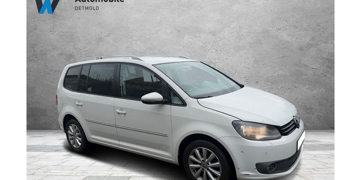 VW Touran 158.000 km 7.999 &euro; Detmold 32758