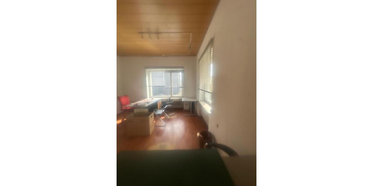 Gewerbeobjekt Detmold Hakedahl - 1.290&euro; | Angebot:24716611