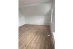 Etagenwohnung Detmold Hakedahl - 3.5 Zimmer, 110 m&sup2;, 950&euro; | Angebot:26615600
