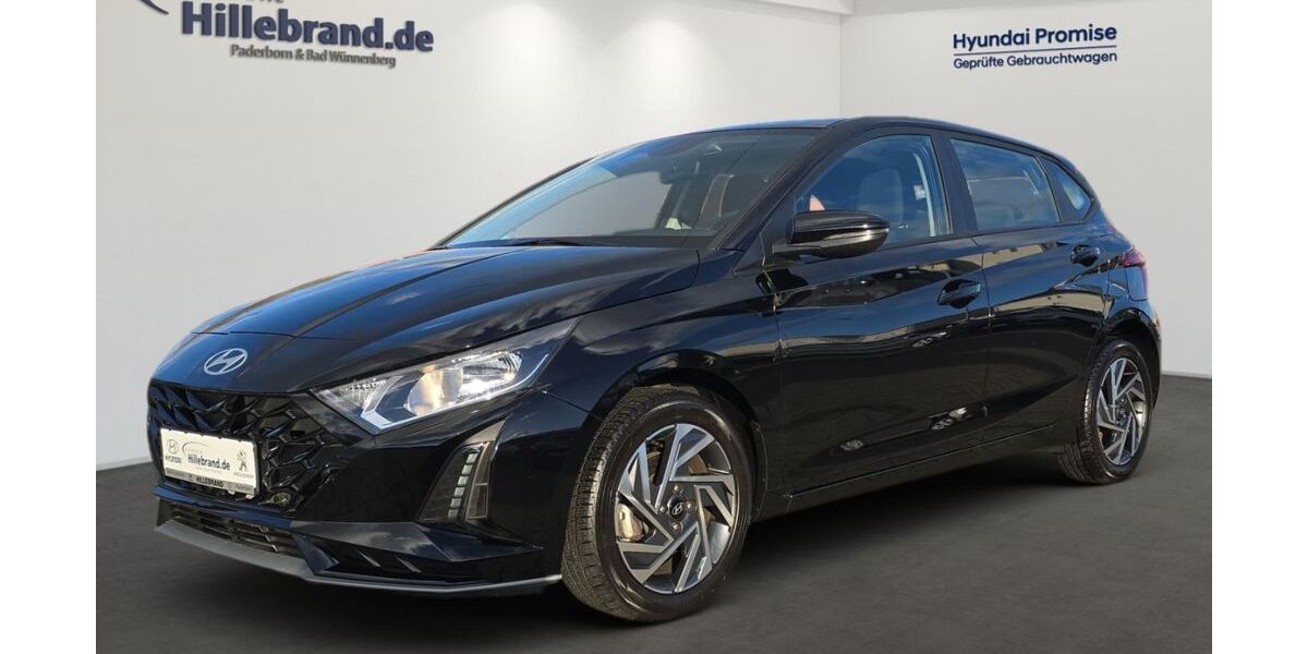 Hyundai i20 24.300 km 19.990 &euro; Paderborn 33106