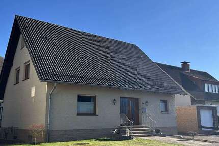 Haus Marsberg - 7 Zimmer, 200 m&sup2;, 298.000&euro; | Angebot:26258189