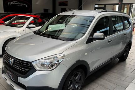 Dacia Lodgy 47.000 km 11.900 &euro; Detmold 32758