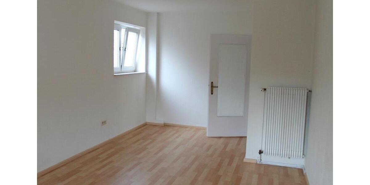 Etagenwohnung Marsberg - 3.5 Zimmer, 120 m&sup2;, 950&euro; | Angebot:26256398