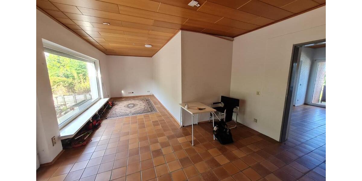 Einfamilienhaus Paderborn Neuenbeken - 7 Zimmer, 197 m&sup2;, 490.000&euro; | Angebot:27622030