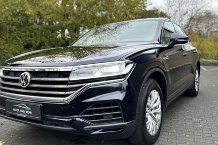 VW Touareg 118.000 km 32.000 € Paderborn 33100