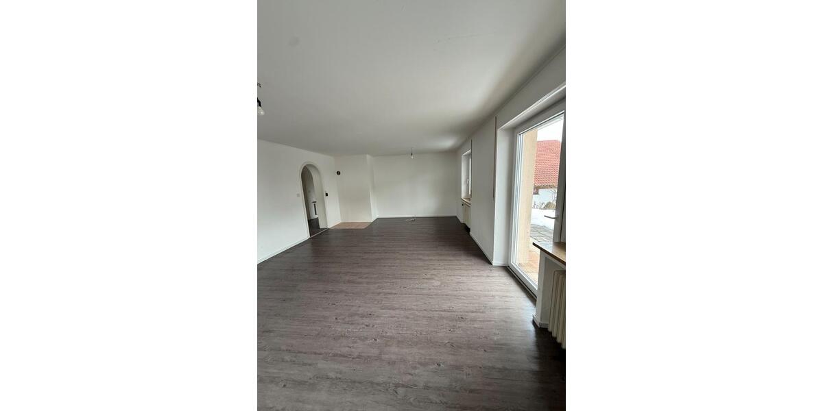 Erdgeschoßwohnung Delbrück - 2.5 Zimmer, 85 m&sup2;, 1.150&euro; | Angebot:26339877