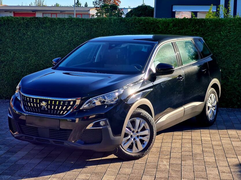 Peugeot 5008 63.000 km 19.699 € Bad Lippspringe 33175