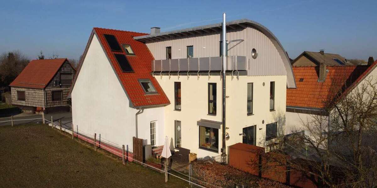 Einfamilienhaus Marsberg / Meerhof Meerhof - 9 Zimmer, 295 m&sup2;, 349.000&euro; | Angebot:26023364