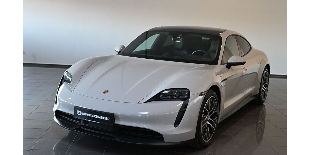 Porsche Taycan 121.186 km 49.950 &euro; Paderborn 33100