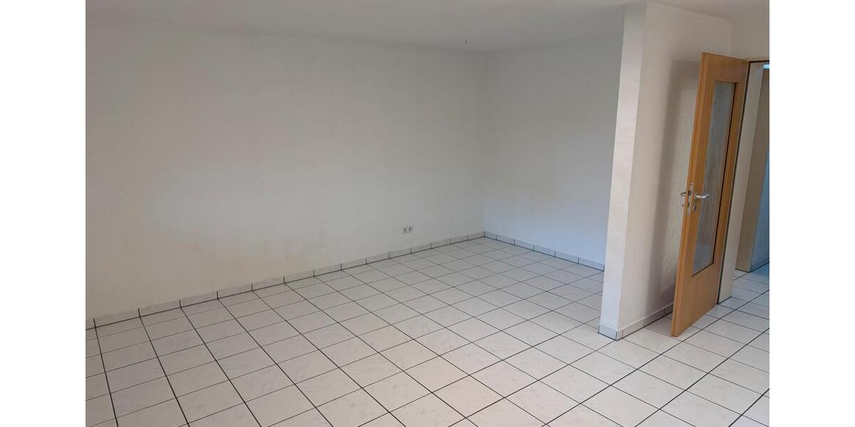 Etagenwohnung Paderborn Elsen - 1 Zimmer, 33 m&sup2;, 300&euro; | Angebot:25613652