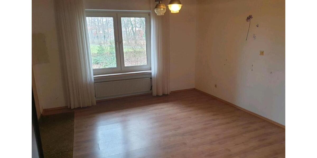 Erdgeschoßwohnung Verl - 5 Zimmer, 120 m&sup2;, 960&euro; | Angebot:26315042