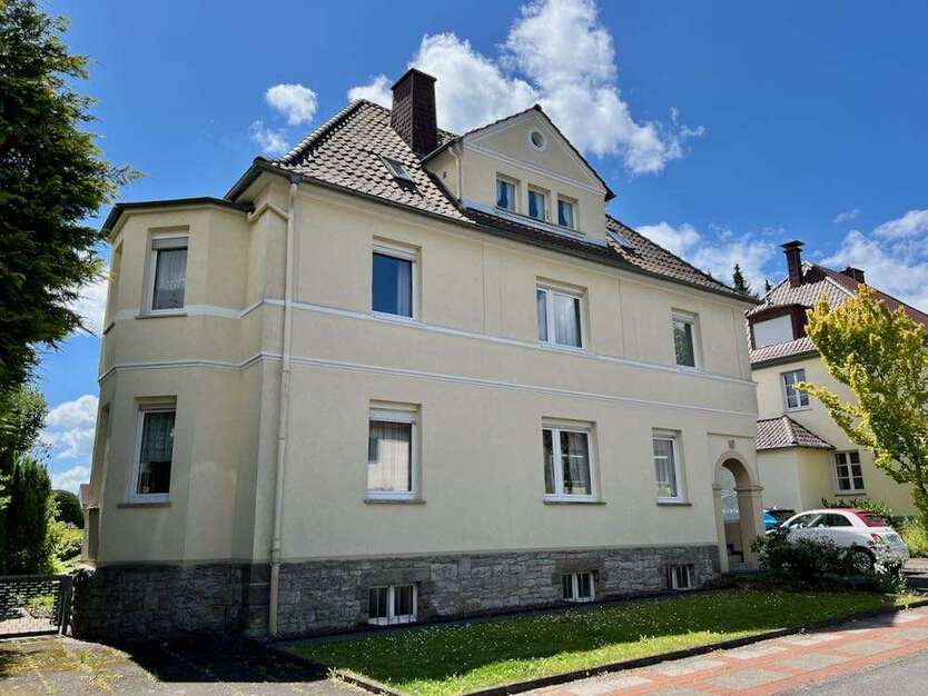 Haus zum Kaufen in Bad Driburg 300.000 € 270 m²
