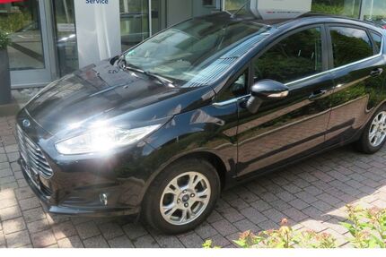 Ford Fiesta 127.300 km 4.690 € Marsberg 34431