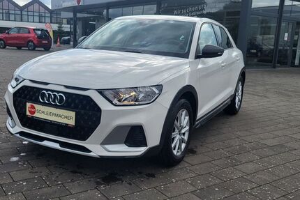 Audi A1 28.437 km 17.680 &euro; Rietberg 33397