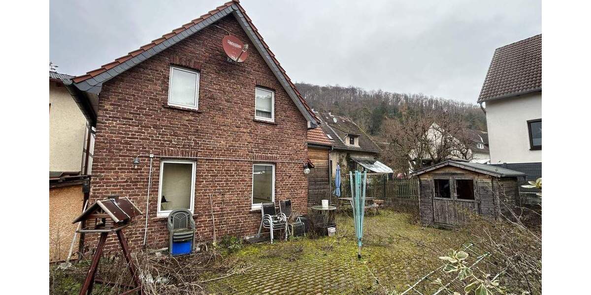 Einfamilienhaus Marsberg Niedermarsberg - 5 Zimmer, 140 m&sup2;, 150.000&euro; | Angebot:26724851