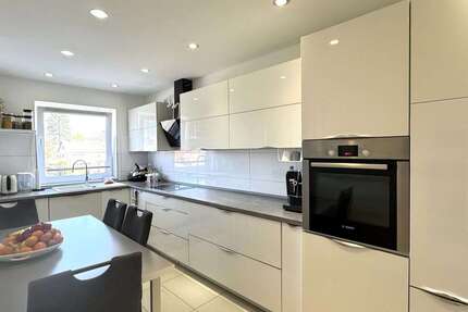 Wohnung zum Kaufen in Bielefeld 285.000 € 108 m² 4 zimmer