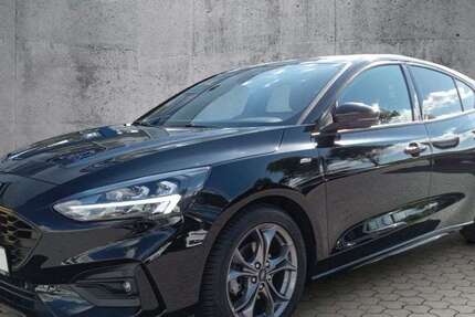 Ford Focus 18.300 km 21.900 &euro; Steinheim OT Gewerbepark Bergheim 32839