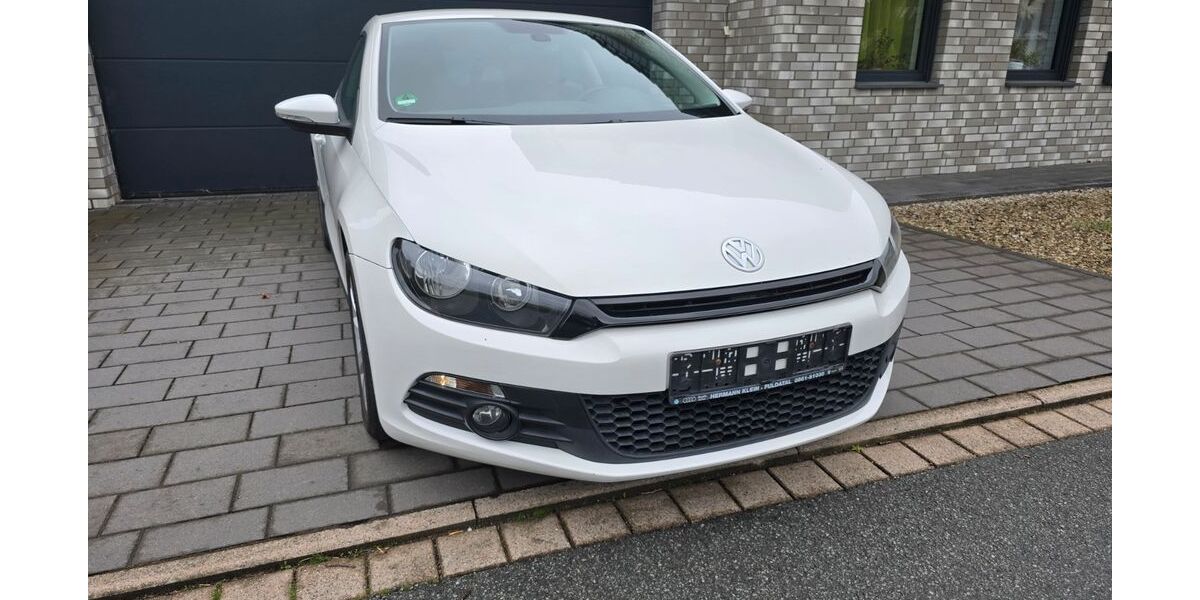VW Scirocco 155.377 km 6.000 &euro; Schlangen 33189