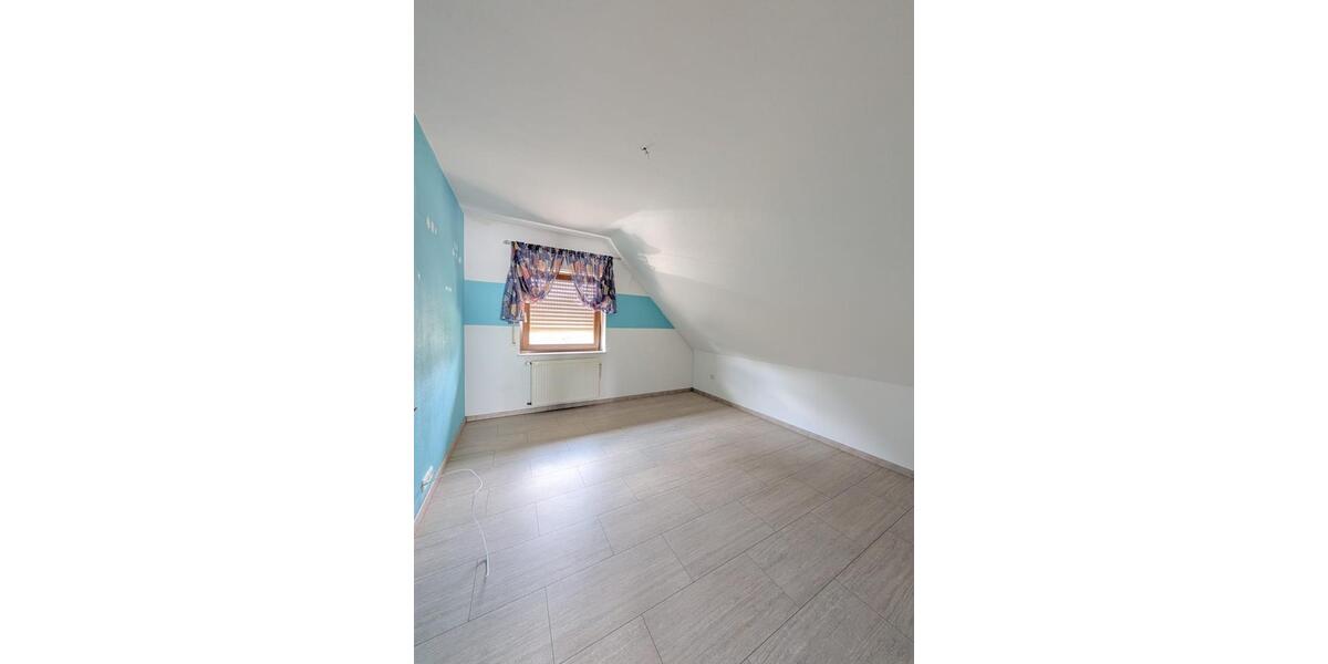 Einfamilienhaus Steinheim - 5 Zimmer, 100 m&sup2;, 300.000&euro; | Angebot:26709537