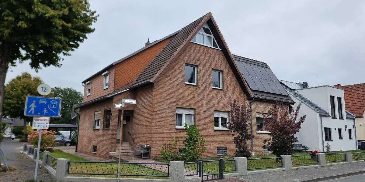 Einfamilienhaus Paderborn Elsen - 8 Zimmer, 214 m&sup2;, 490.000&euro; | Angebot:24827818