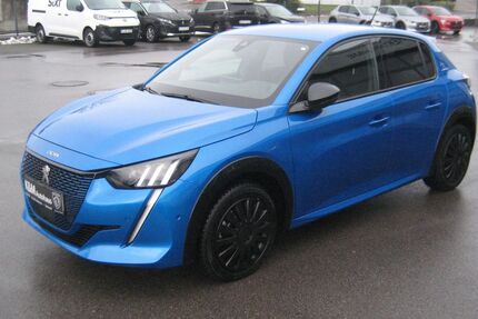 Peugeot 208 54.000 km 16.640 &euro; Detmold 32758