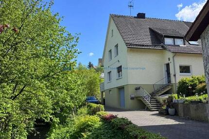 Haus Altenbeken - 6 Zimmer, 216 m&sup2;, 1.450&euro; | Angebot:26589032