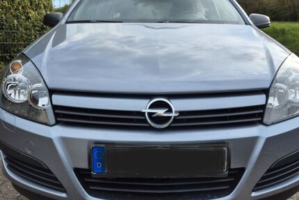 Opel Astra 46.700 km 4.490 &euro; Detmold 32758