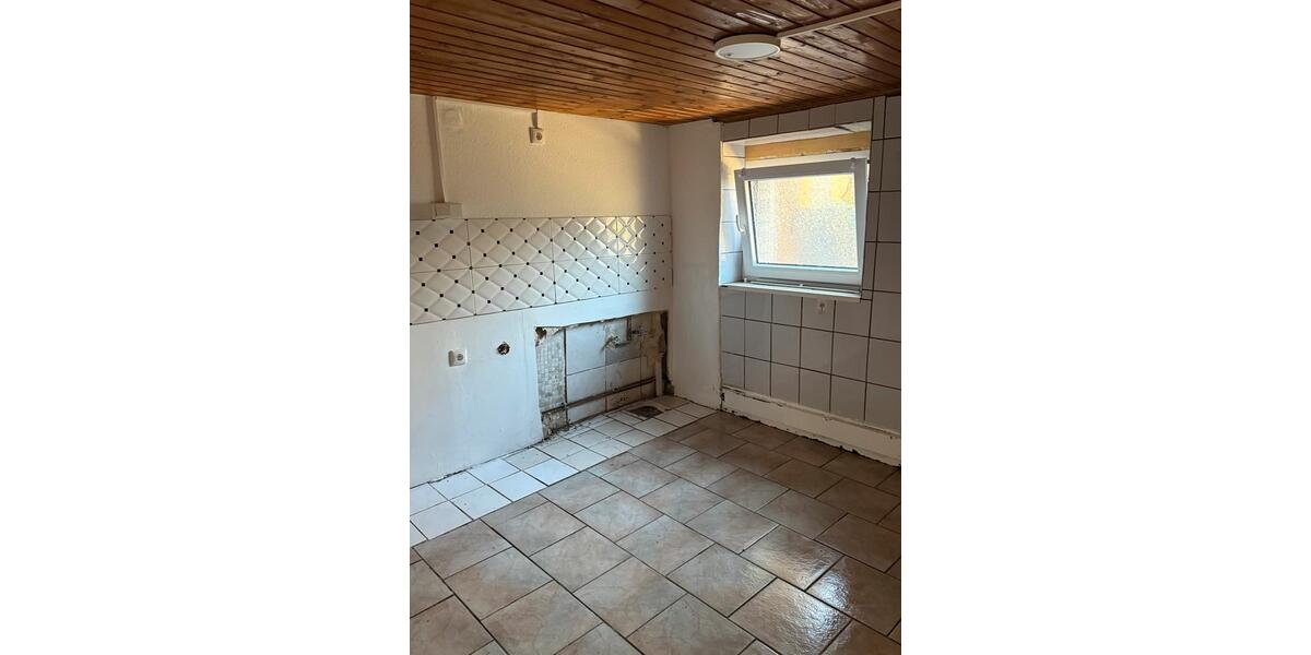 Einfamilienhaus Nieheim - 6 Zimmer, 160 m&sup2;, 1.050&euro; | Angebot:27615646