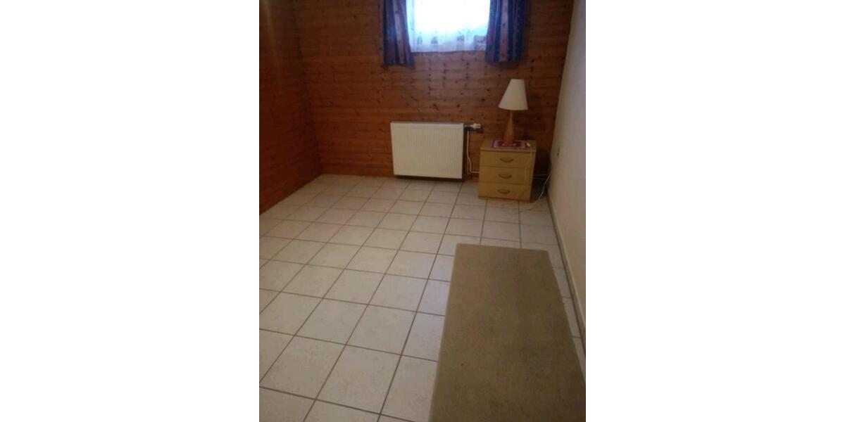 Bungalow Bad Lippspringe - 5 Zimmer, 180 m&sup2;, 420.000&euro; | Angebot:25163779