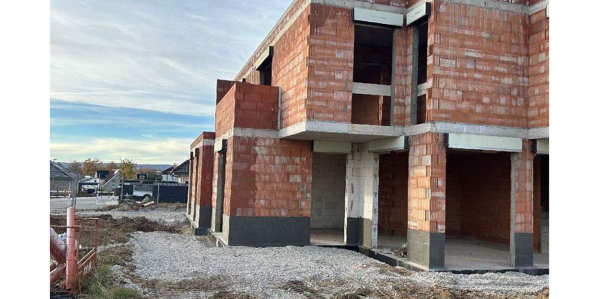 Einfamilienhaus Steinheim - 5 Zimmer, 165 m&sup2;, 299.900&euro; | Angebot:25741590