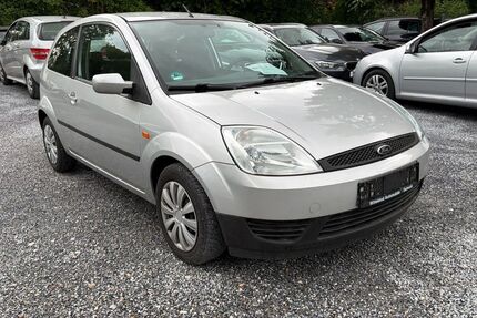 Ford Fiesta 165.000 km 1.750 &euro; Detmold 32758
