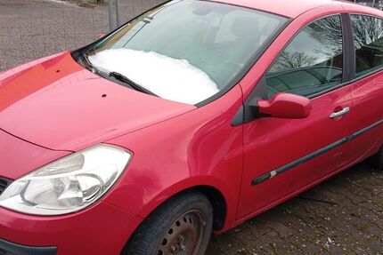 Renault Clio 190.000 km 1.499 &euro; Detmold 32758