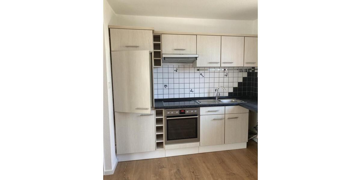 Dachgeschoßwohnung Bad Driburg - 4 Zimmer, 110 m&sup2;, 690&euro; | Angebot:25718220