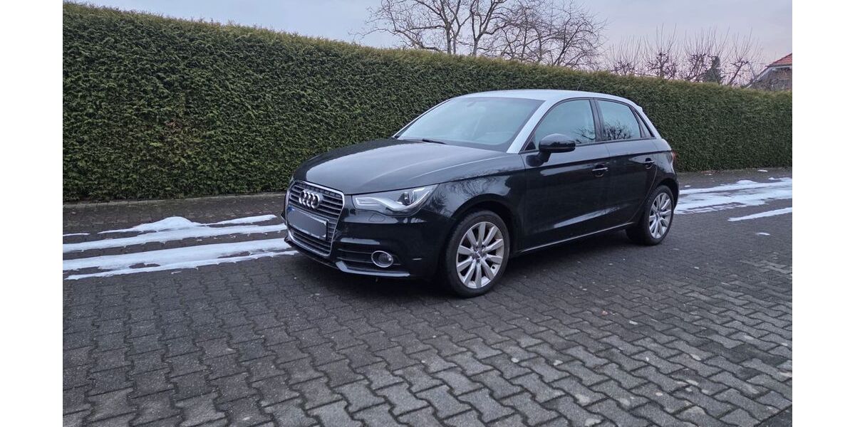 Audi A1 129.000 km 9.900 &euro; Paderborn 33100