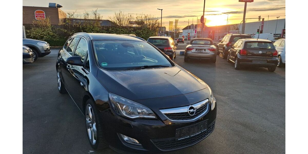 Opel Astra 163.000 km 2.999 &euro; Paderborn 33100