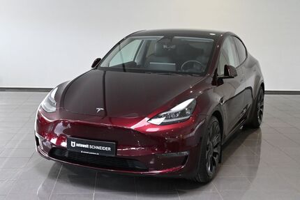 Tesla Model Y 40.302 km 42.750 &euro; Paderborn 33100