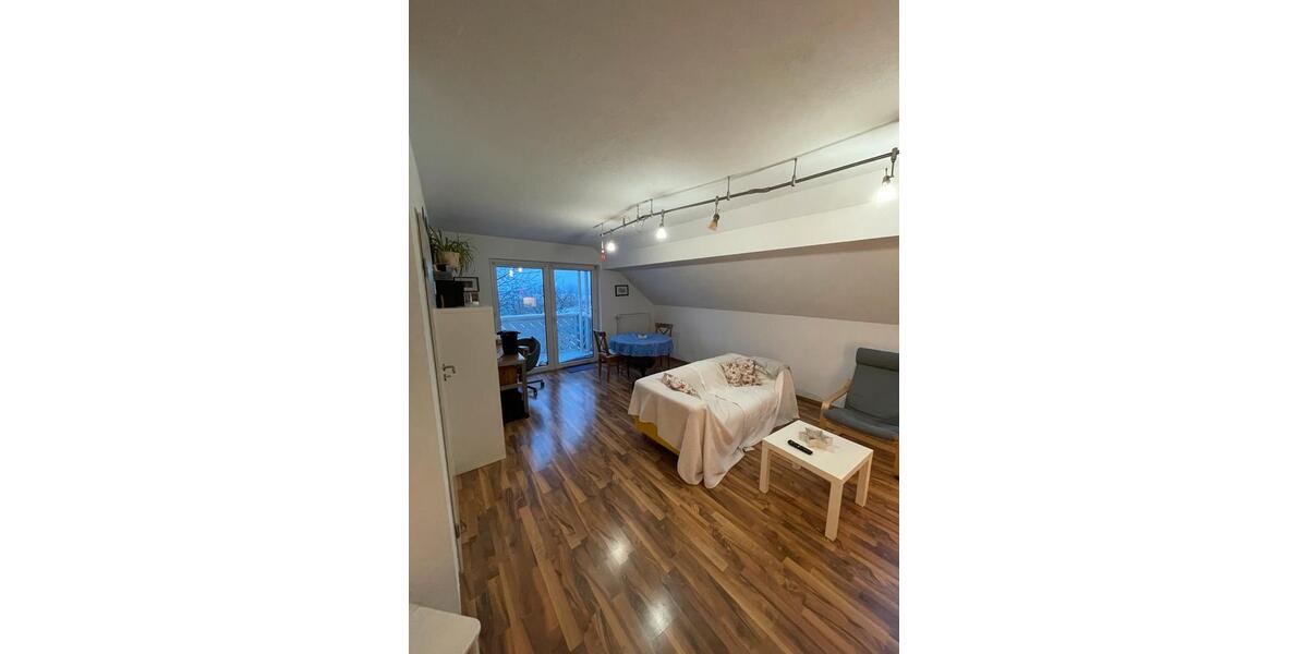 Helle 3-Zimmer-Wohnung mit Balkon&Stellplatz 3 zimmer