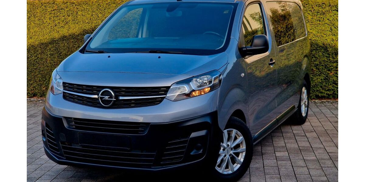 Opel Vivaro 145.000 km 18.400 &euro; Bad Lippspringe 33175