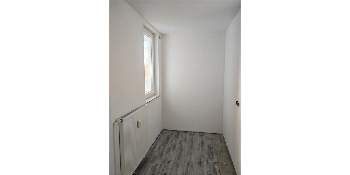 Erdgeschoßwohnung Paderborn - 4 Zimmer, 83 m&sup2;, 165.000&euro; | Angebot:27474944