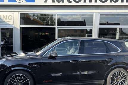 Porsche Cayenne 151.400 km 52.950 € Bielefeld 33649