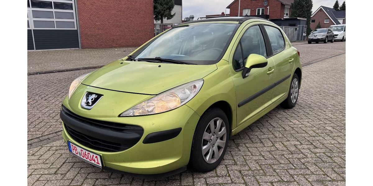 Peugeot 207 183.980 km 1.350 &euro; Paderborn 33104